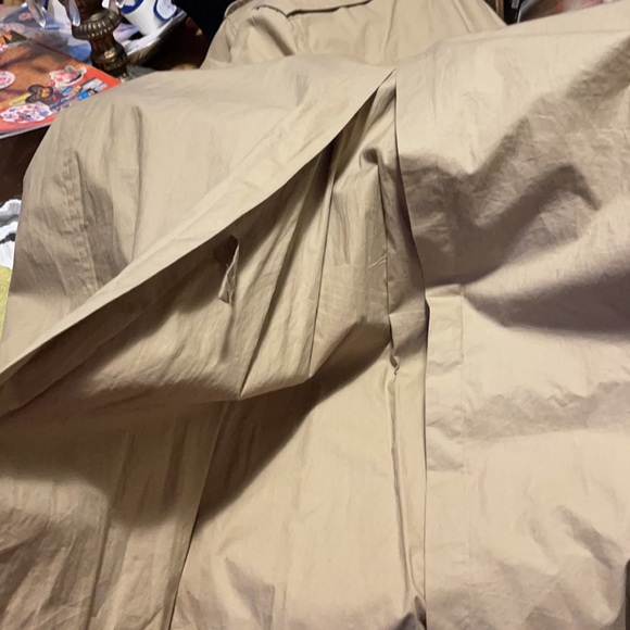 Used rain coat size L - Picture 10 of 16